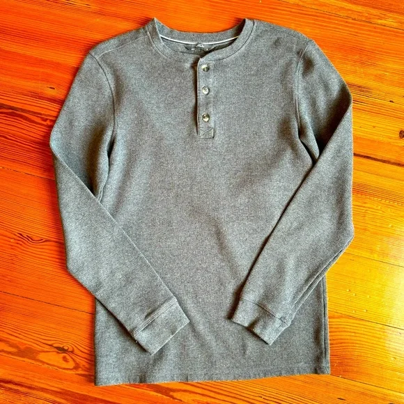 Thermal Henley Shirt Bundle - Picture 10 of 12